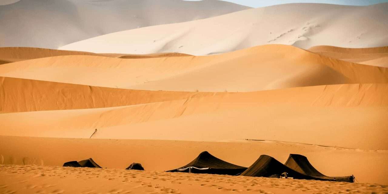 3 Day Fes Desert Tour: Exploring Merzouga Dunes, Camel Ride & Berber Hospitality